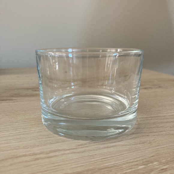 ❌SOLD Set of 4 glass dipping/dessert bowls - Picture 4 of 6